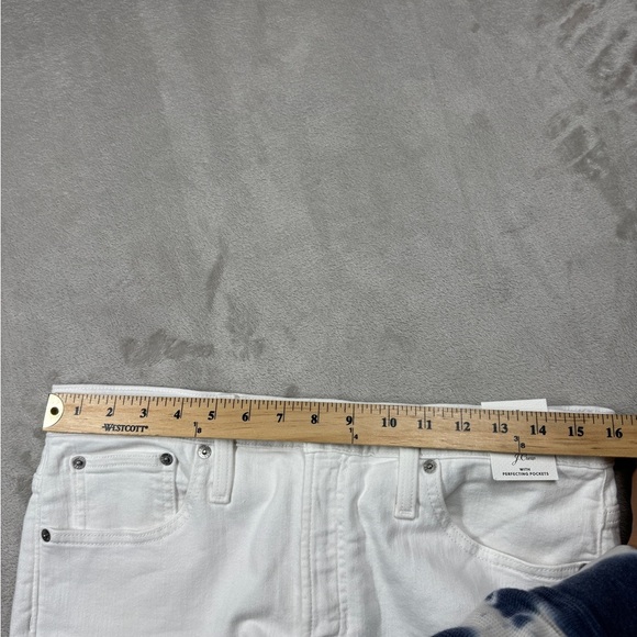 NWT J.Crew 9” Mid Rise Toothpick White Zip Fly Cotton Blend Stretch Jeans 32 - Picture 6 of 16